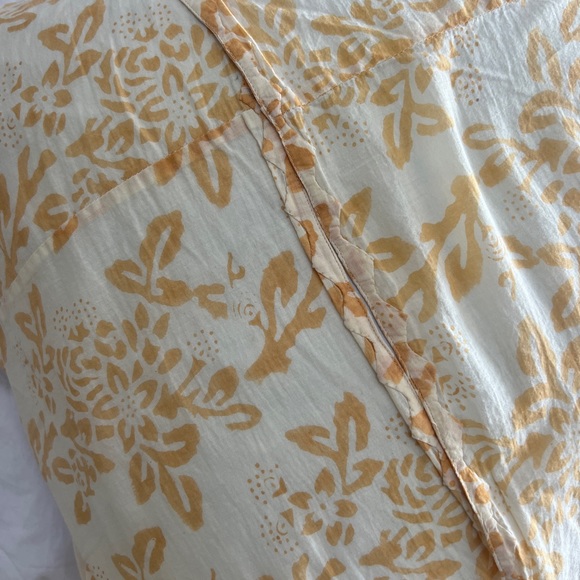 Kerry Cassill Euro pillow - Picture 3 of 3